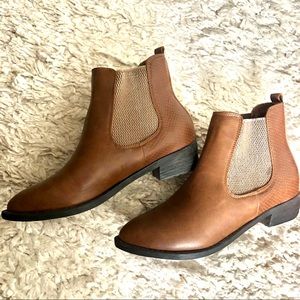 Brand New Chelsea Boots